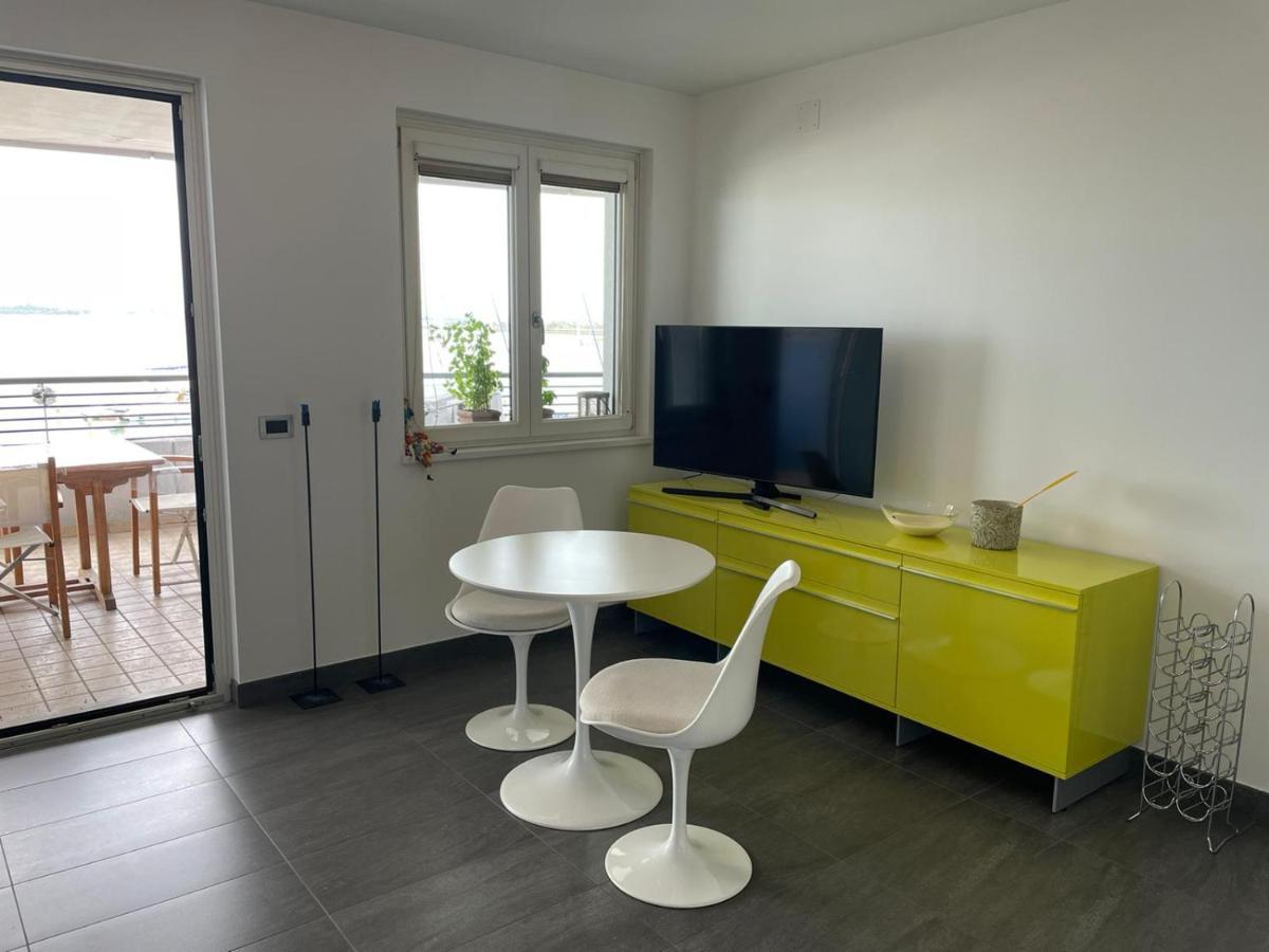 Costa Azzurra Apartment Grado Ngoại thất bức ảnh