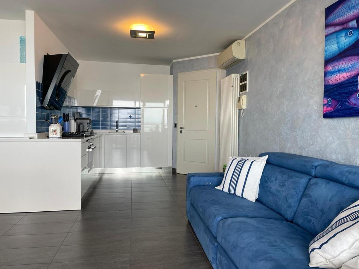 Costa Azzurra Apartment Grado Ngoại thất bức ảnh