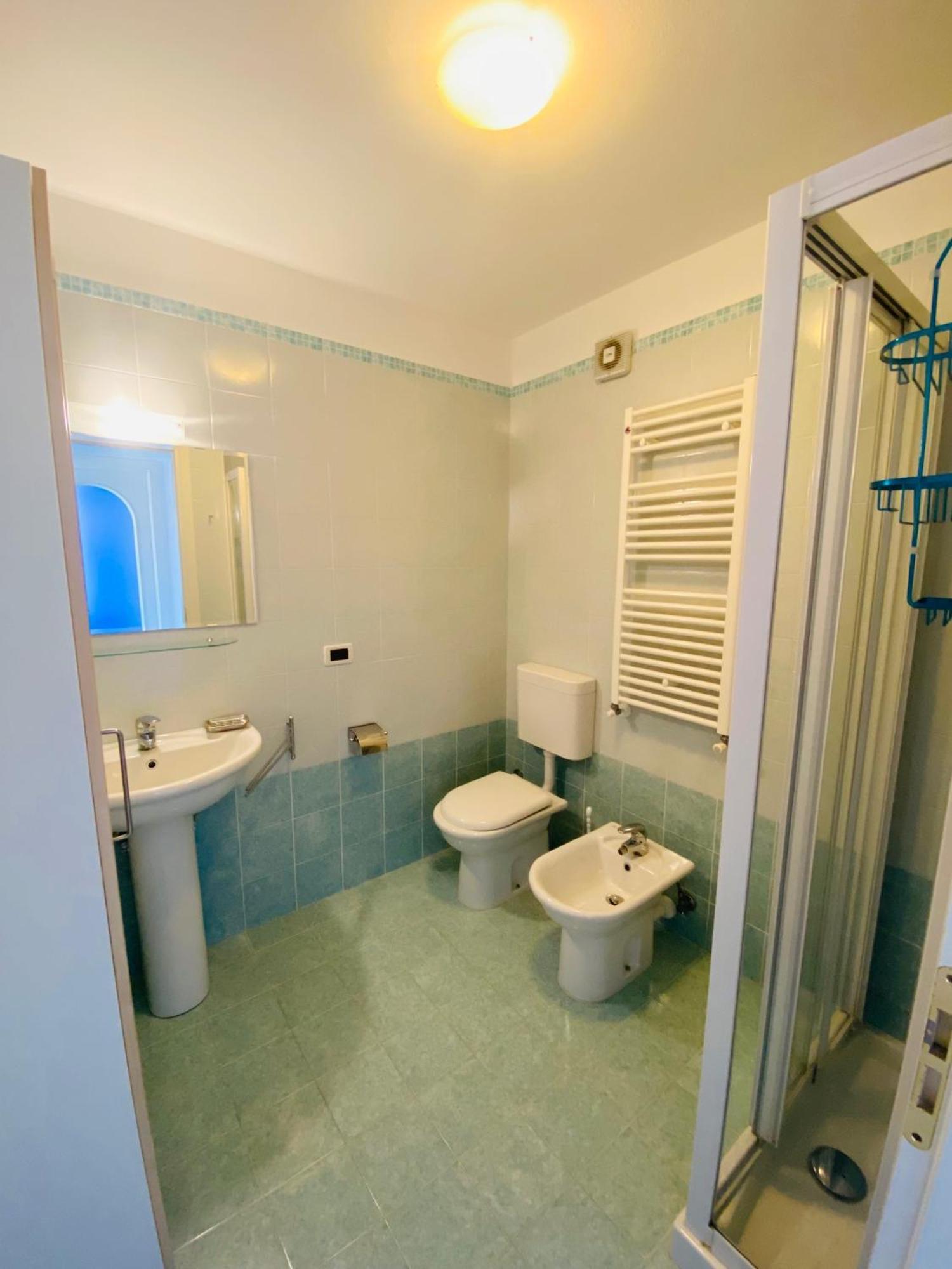 Costa Azzurra Apartment Grado Ngoại thất bức ảnh